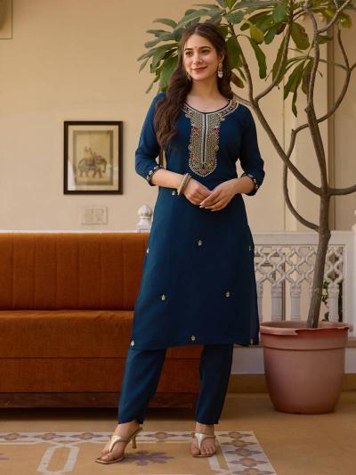 Felocity Hr 21 catalog collection kurti wholsale in india