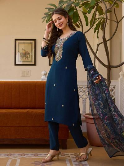 Felocity Hr 21 catalog collection kurti wholsale in india