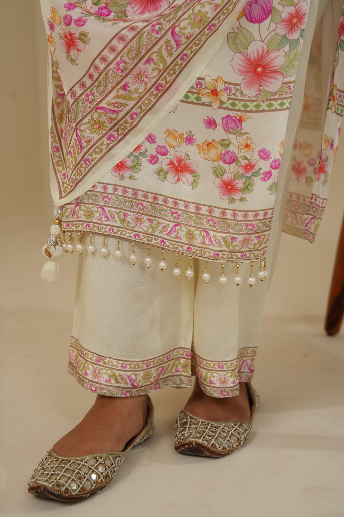 Felocity Tanyaa P 191 catalog top brand kurtis in india
