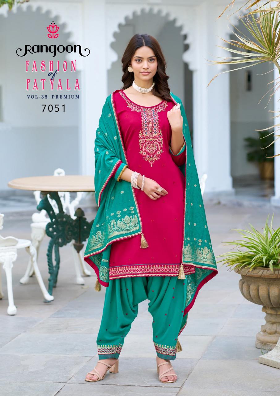 Rangoon fashion of Patiala catalog jaipuri kurtis wholesale market in jaipur
