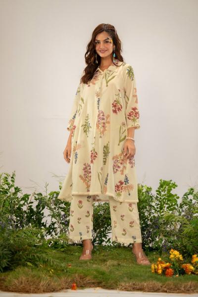 Sabella Tanyaa P 214 catalog A Line Round with Hand work Coord set