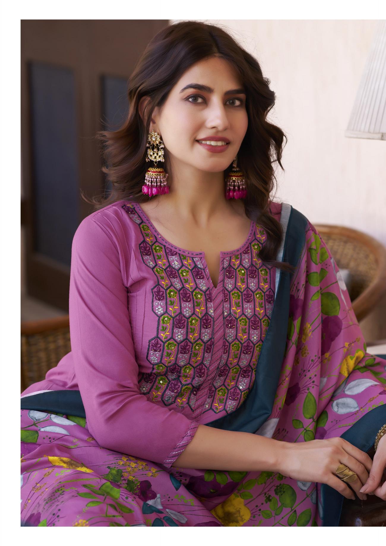 Woodee Siyoni Catalog latest fashion of kurtis in india