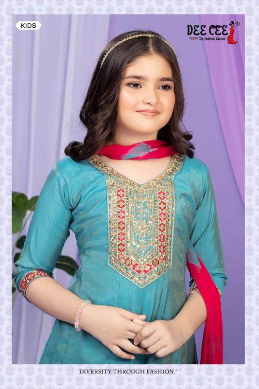Deecee Simran catalog pakistani long kurtis online shopping india 