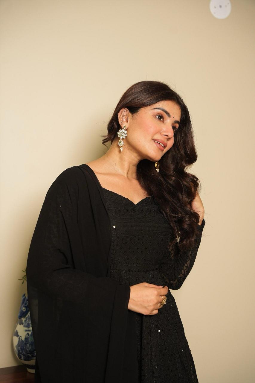 Felocity BAN111 catalog lucknowi kurti online india