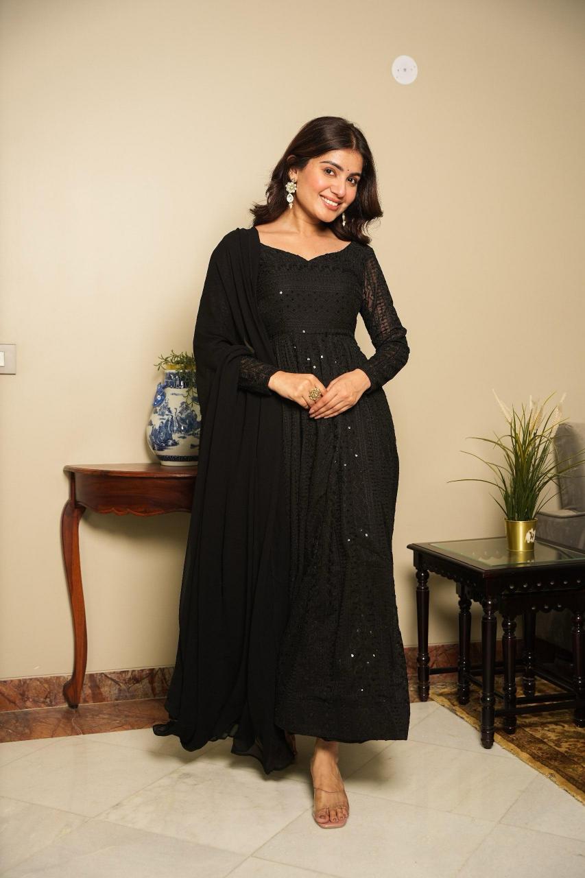 Felocity BAN111 catalog lucknowi kurti online india