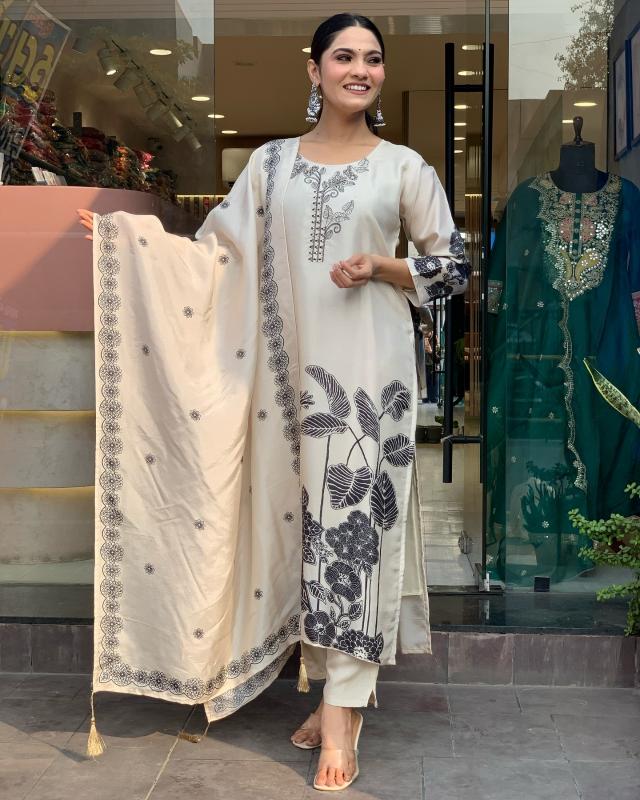 Felocity Chhavi catalog indian dress kurti design