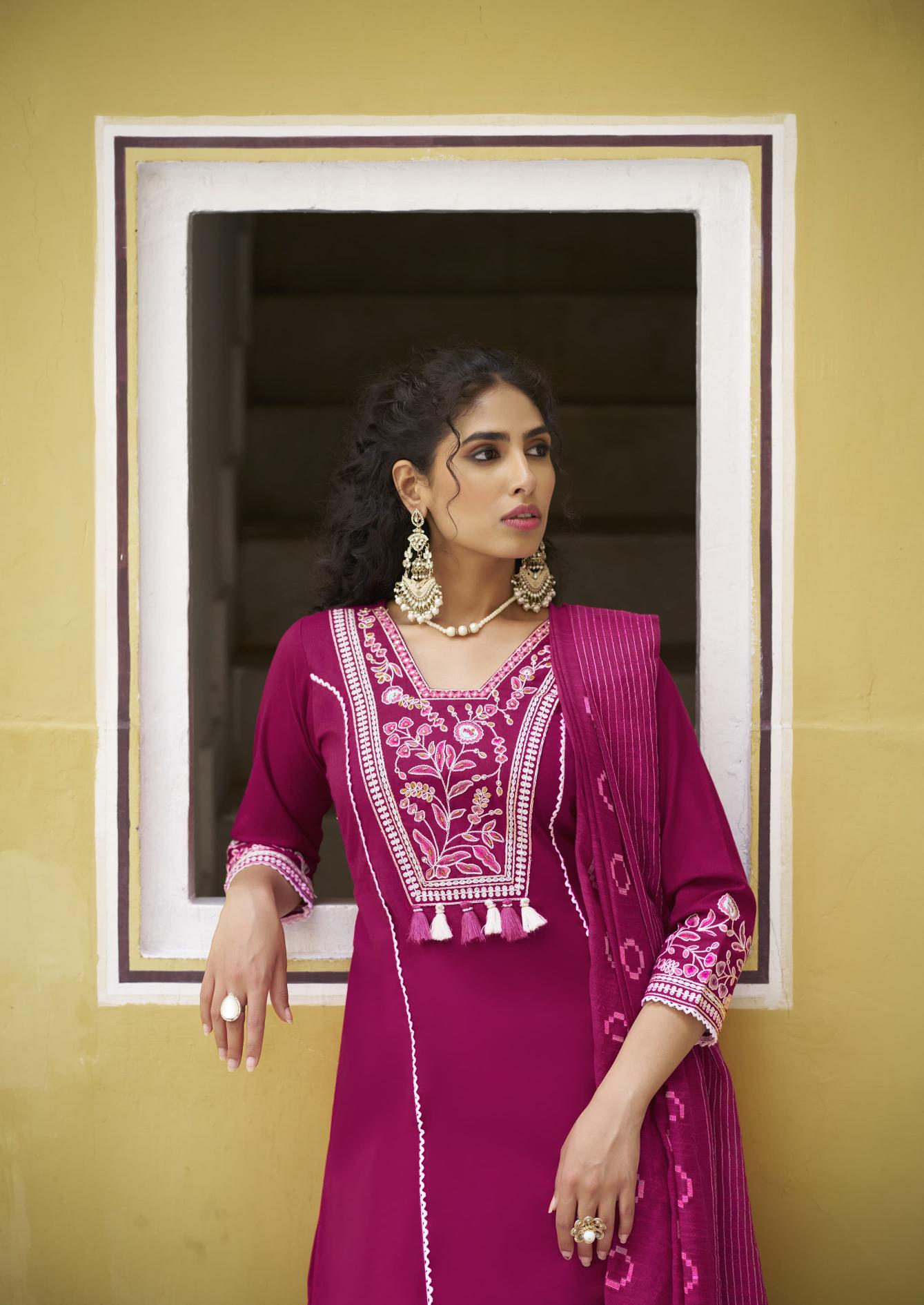 Karissa Vaani Catalog women kurti india