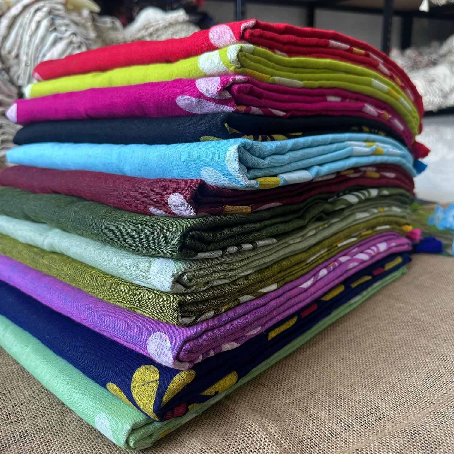 Blousewala Sunflower catalog cotton printed saree manufacturer in surat