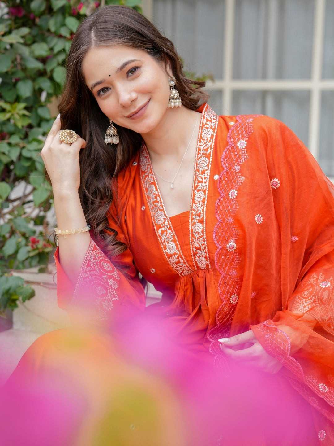 Felocity  637 catalog trendy kurtis online india