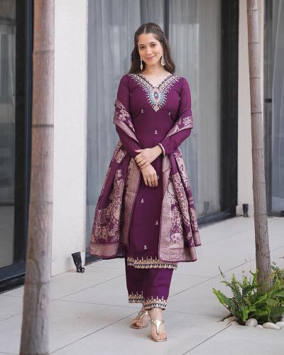 Felocity BAN136 catalog designer kurtis online india
