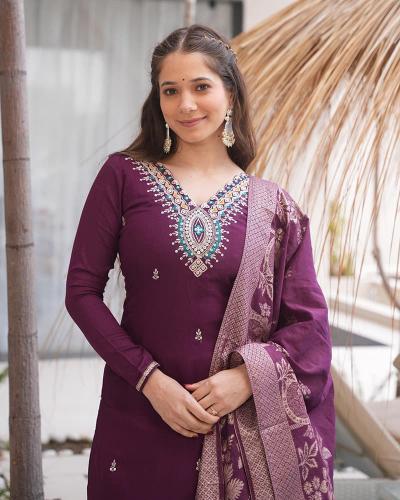 Felocity BAN136 catalog designer kurtis online india