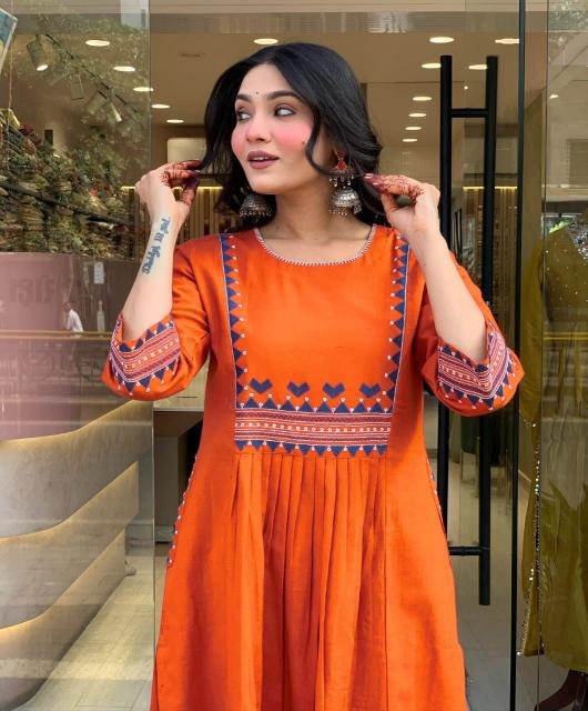 Felocity cotton slub catalog indian orange kurti pants