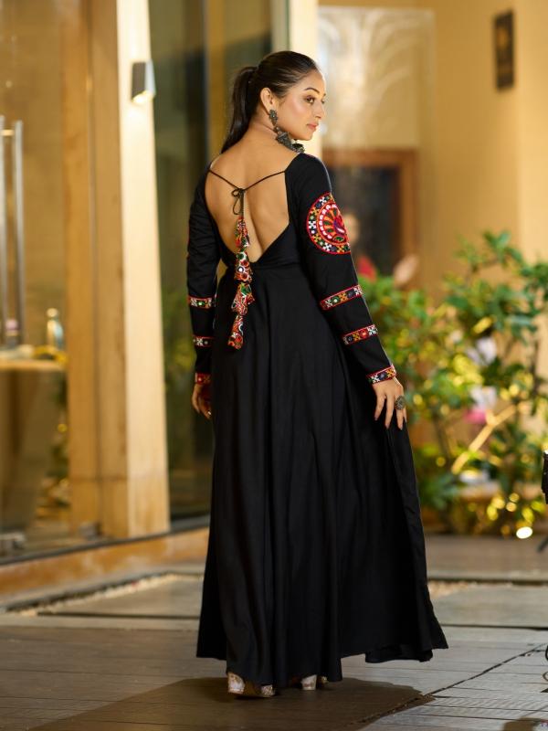 Sabella Navratri catalog indian black kurti