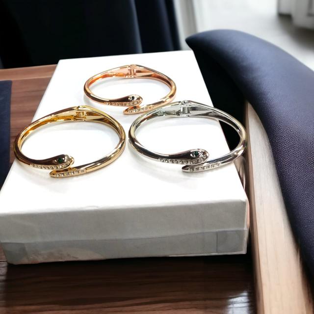 Sabella Premium Bracelet with Ring D 104 artificial trending jewellery makers wholesale