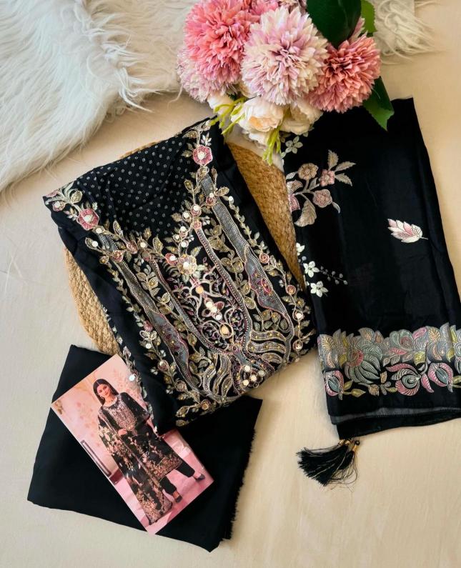 Shree Fabs KT 137 Catalog pakistani beautiful suit