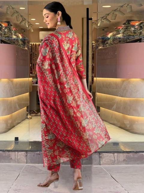 Felocity Mumtaz catalog traditional kurti wedding clothes india