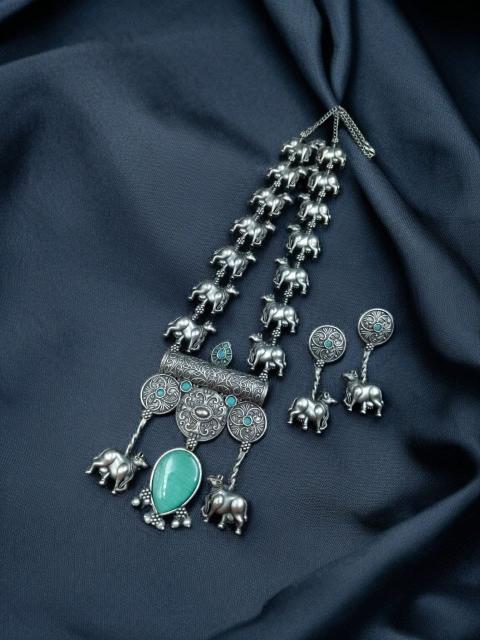 Juri craft Lunches D 960 wholesale artificial jewellery market in kolkata