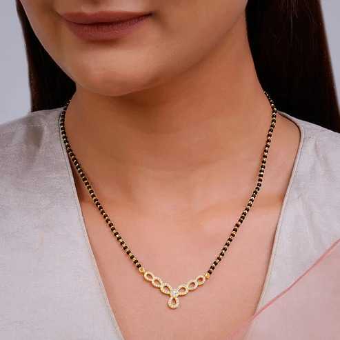 Nitya Golden Enamoured In Love Mangalsutra