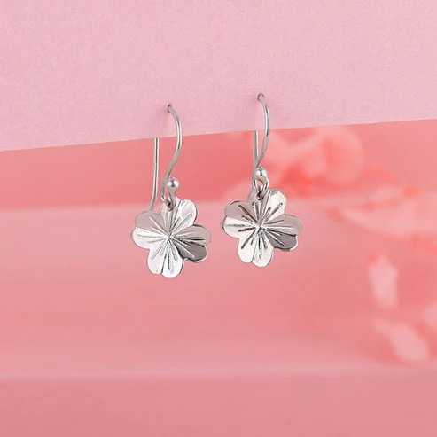Nitya Silver Petals Earring