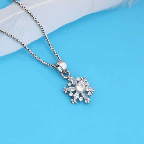 Nitya Silver Snowflake Pendant With Box Chain