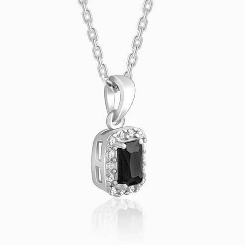 Nitya Silver Black Opulence Pendant With Link Chain