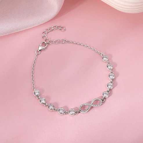 Nitya Silver Infinity Linked Bracelet