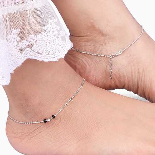Nitya Silver Minimal Black Beads Anklet 