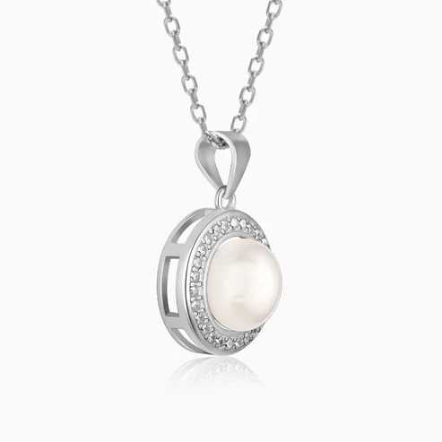 Nitya Silver Pearl Pendant with Link Chain