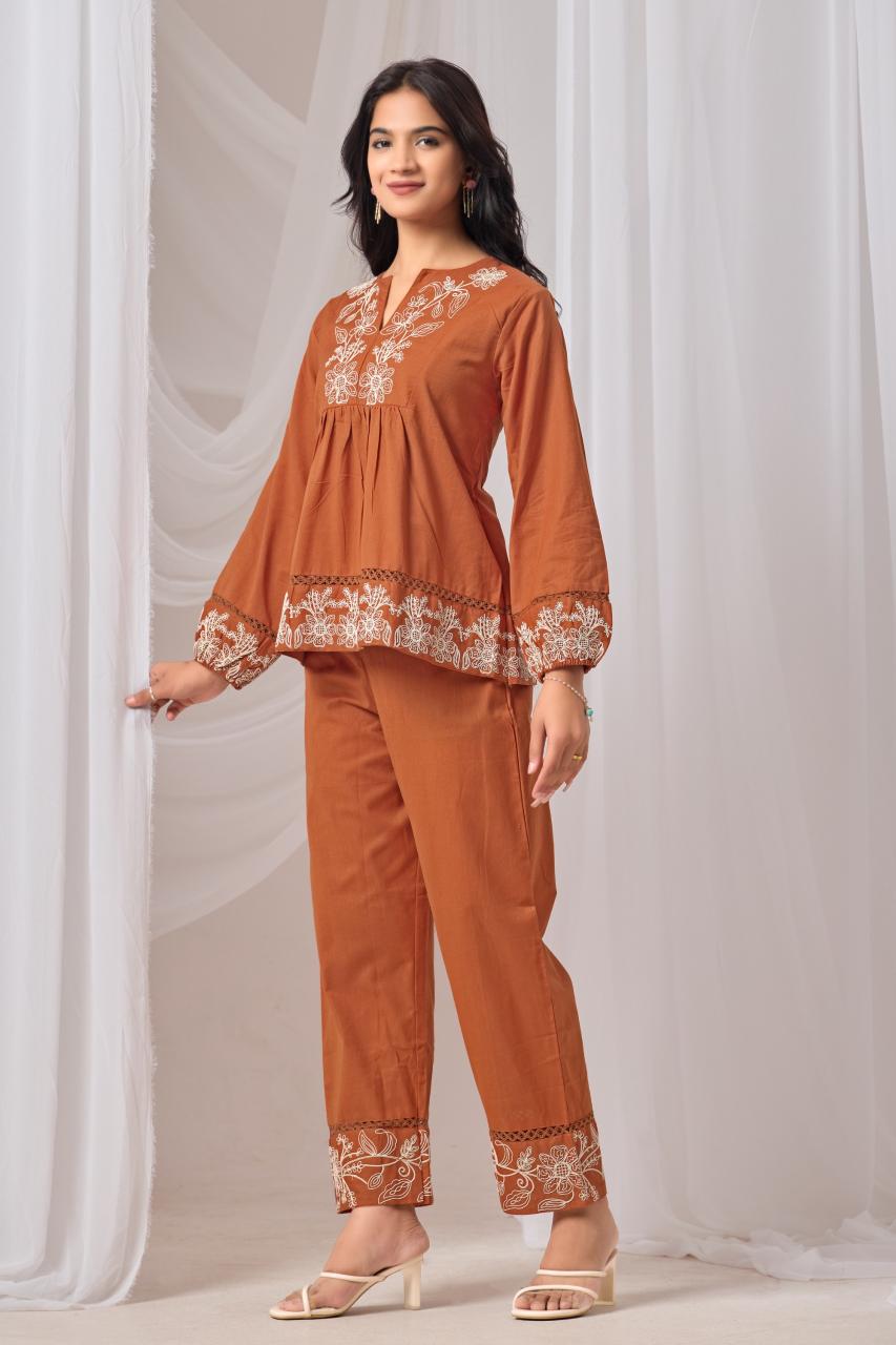 Sabella Alzane catalog western cord sets for women