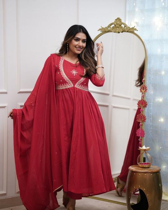 Felocity Akshita catalog buy kurtis online from surat