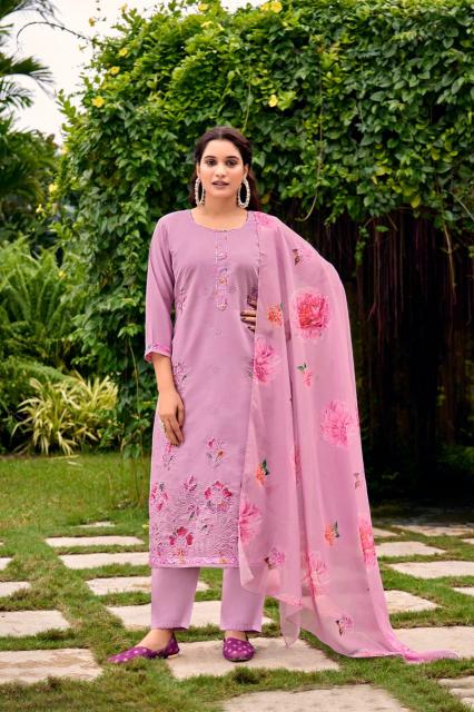 Felocity Applica catalog wholesale manufacturer of kurtis in surat