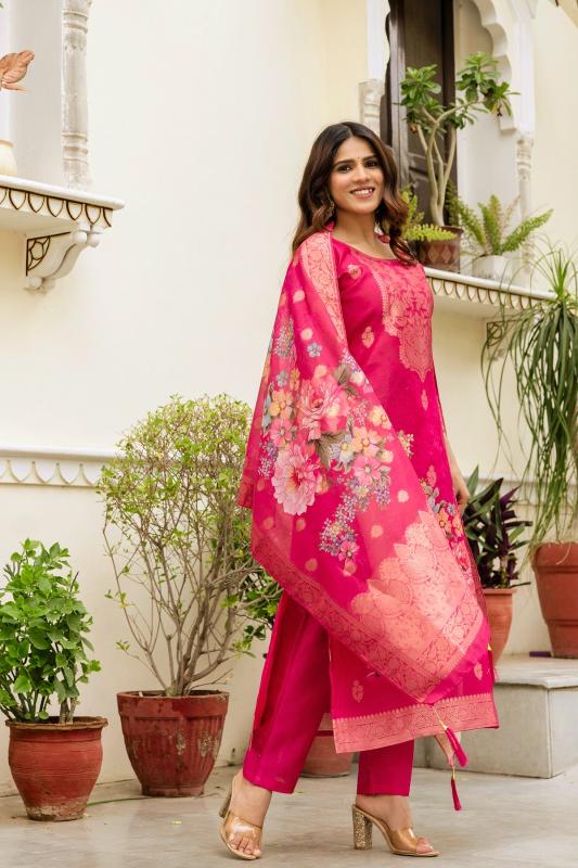 Felocity B 32 catalog designer kurtis collection surat