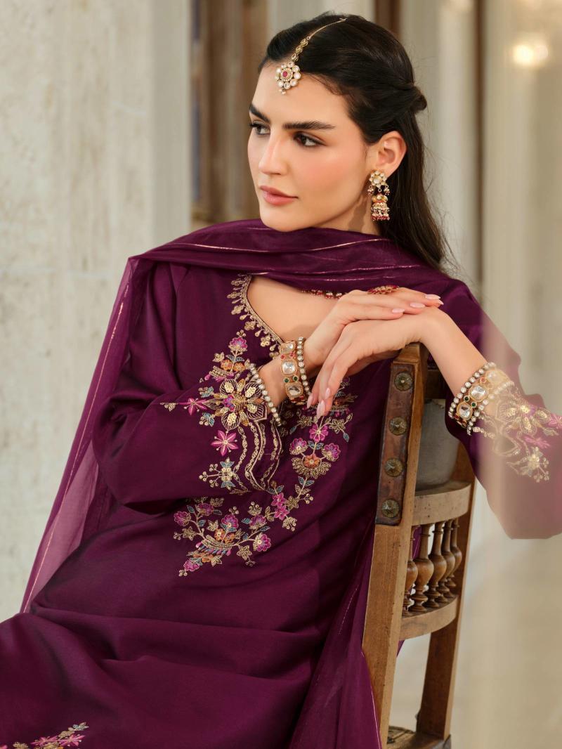 Lily & Lali Tara catalog kurtis manufacturing unit in surat