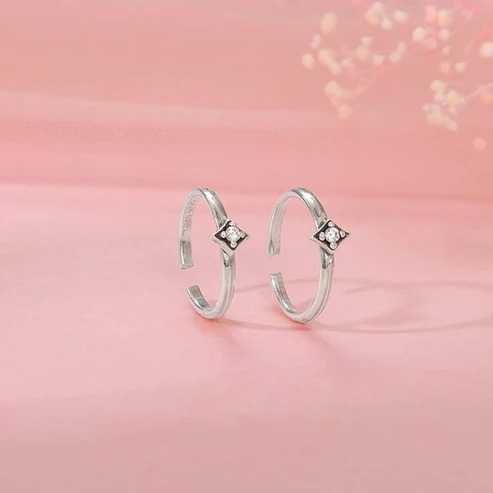 Nitya Oxidised Silver Aarna Toe Rings 