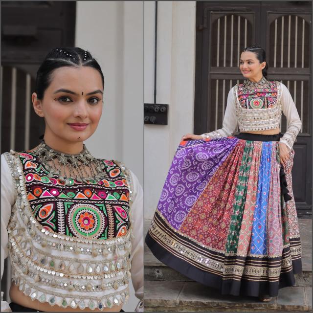 Sabella 7147 catalog mirror work lehenga choli online india