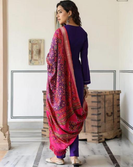 Felocity Kafiyat catalog kurtis wholesale in hyderabad