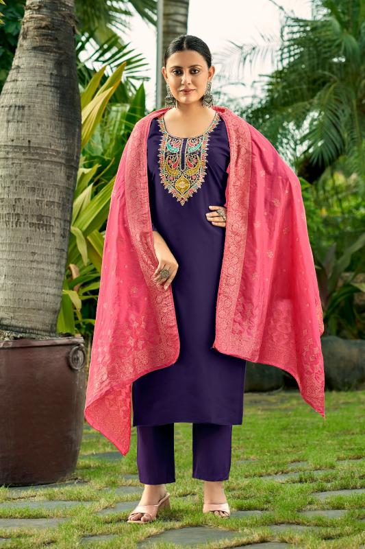Felocity Saliv catalog wholesale kurtis in faisalabad