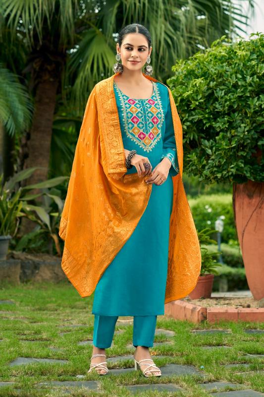 Felocity Saliv catalog wholesale kurtis in faisalabad