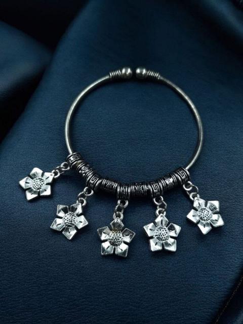 Juri craft Lunches D 80 vol 8 artificial jewellery wholesalers in sadar bazar delhi