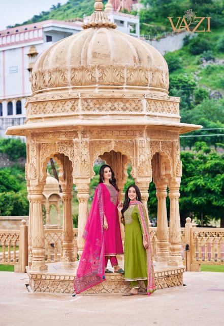 Vazi Saboori catalog kurti wholesale in new market kolkata