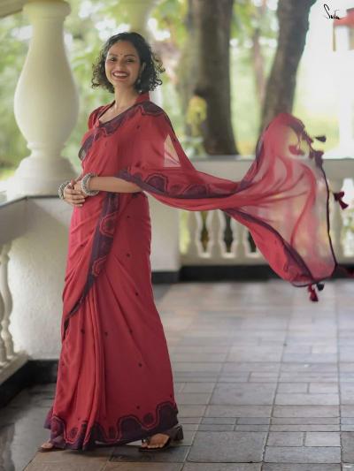 Dazira W - 351 catalog women in sarees rural india