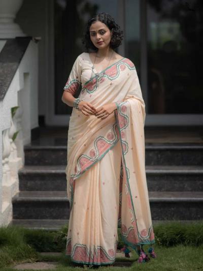 Dazira W - 351 catalog women in sarees rural india