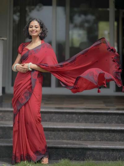 Dazira W - 351 catalog women in sarees rural india