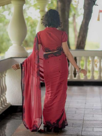 Dazira W - 351 catalog women in sarees rural india