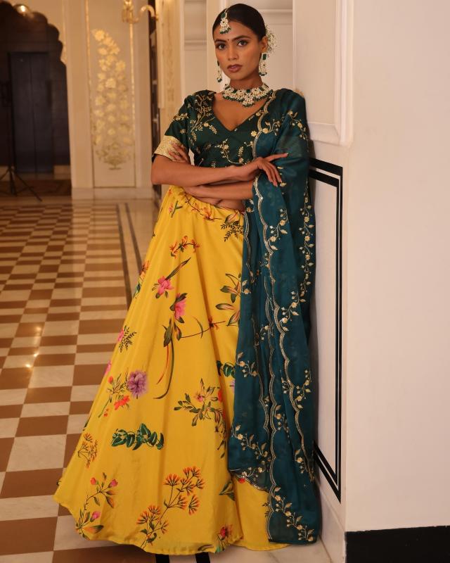 Sabella 356 catalog wedding lehenga north india golden