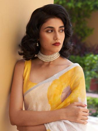 W 345 Sarees e commerce product