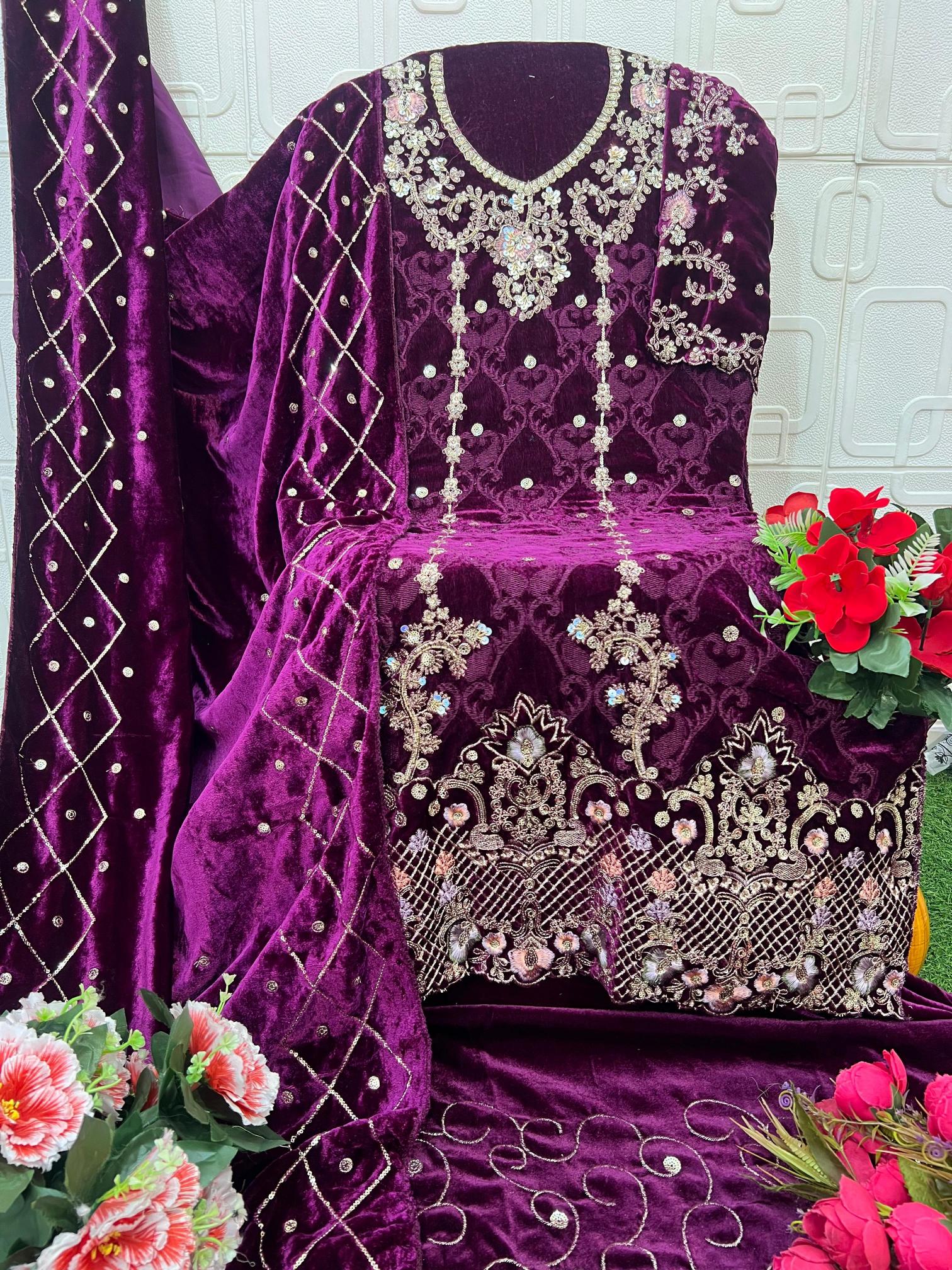 Bilqis B 233 catalog pakistani suits wholesalers in chandni chowk