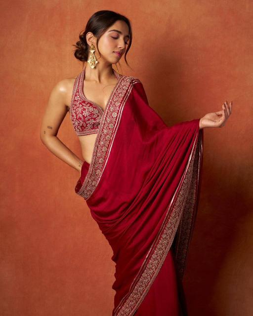 D 6040 Sarees e commerce product