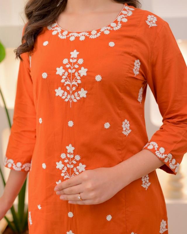 Diyara 0.1 kurti e commerce product