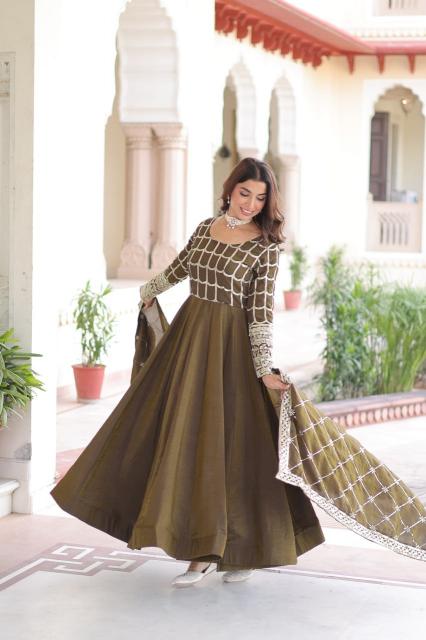 Felocity LW 9304 catalog modern kurtis wholesaler